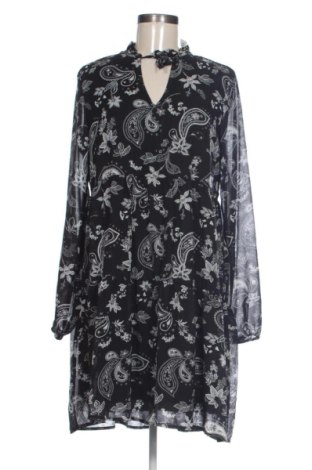 Kleid House, Größe M, Farbe Mehrfarbig, Preis 12,99 €, #137879191
