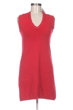 Рокля Guess, Размер S, Цвят Червен, Цена 49,00 €, #137881757