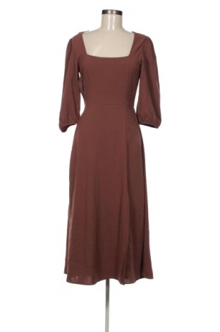 Рокля Stradivarius, Размер M, Цвят Кафяв, Цена 26,00 €, #137885252