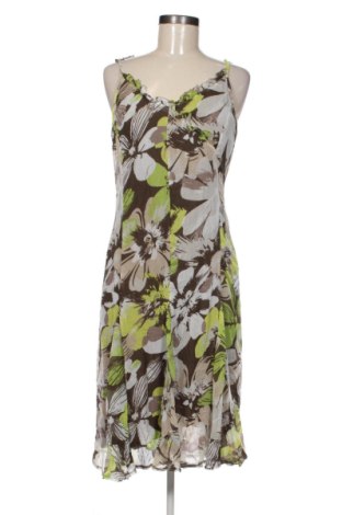 Kleid Paprika, Größe M, Farbe Mehrfarbig, Preis 25,00 €, #137889045