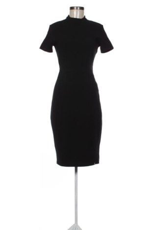 Φόρεμα Rinascimento, Μέγεθος M, Χρώμα Μαύρο, Τιμή 41,91 €, #137898236