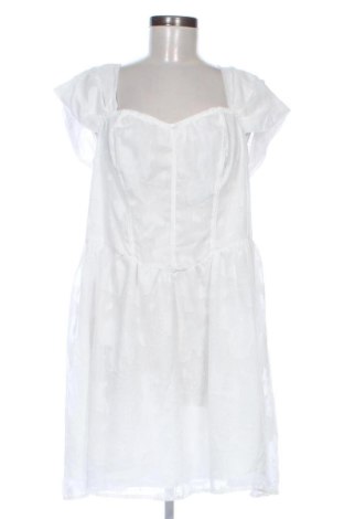 Рокля SHEIN, Размер XL, Цвят Бял, Цена 30,00 €, #137901524
