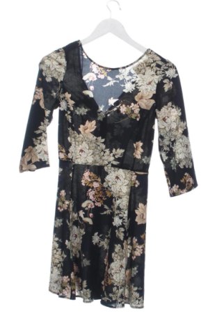 Рокля Stradivarius, Размер XS, Цвят Многоцветен, Цена 20,00 €, #137856738