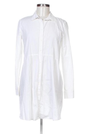 Kleid Stradivarius, Größe M, Farbe Weiß, Preis € 25,00, #137867968