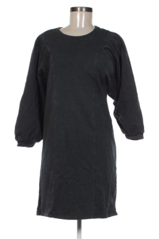 Šaty  Bershka, Velikost M, Barva Černá, Cena  268,00 Kč, #137868273