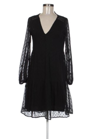 Рокля Stradivarius, Размер M, Цвят Черен, Цена 19,84 €, #137870517