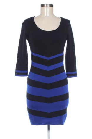Rochie Star, Mărime M, Culoare Multicolor, Preț 104,98 Lei, #137871906
