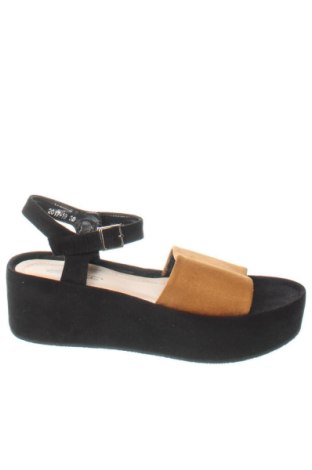 Sandale Unbranded, Mărime 38, Culoare Multicolor, Preț 136,48 Lei, #137902697