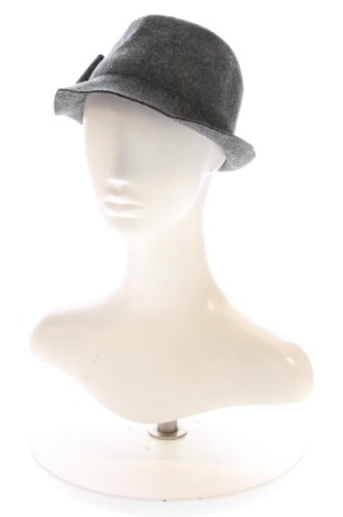 Hut Armani Jeans, Farbe Grau, Preis 24,53 €, #137876845