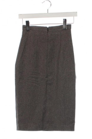 Пола H&M, Размер XS, Цвят Сив, Цена 14,82 €