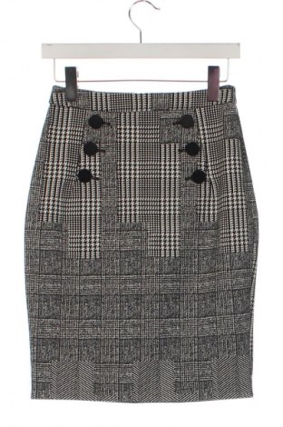 Пола H&M, Размер XS, Цвят Многоцветен, Цена 15,33 €