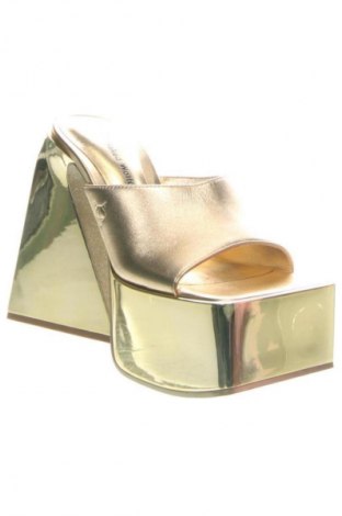 Γυναικείες παντόφλες Naked Wolfe, Μέγεθος 36, Χρώμα Χρυσαφί, Τιμή 170,56 €