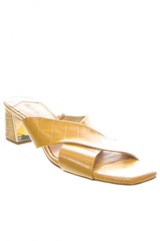 Γυναικείες παντόφλες Violeta by Mango, Μέγεθος 41, Χρώμα Κίτρινο, Τιμή 17,99 €