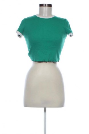 Dámská halenka Bershka, Velikost M, Barva Zelená, Cena  189,00 Kč