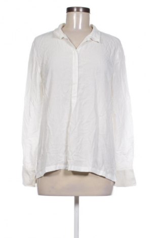 Dámská halenka G.W., Velikost M, Barva Bílá, Cena  99,00 Kč