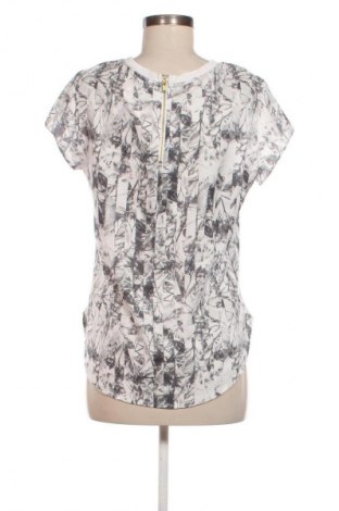 Dámská halenka H&M, Velikost M, Barva Vícebarevné, Cena  199,00 Kč