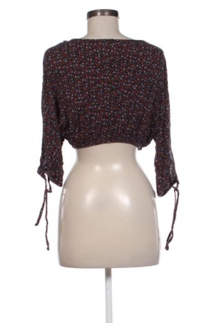 Dámská halenka Pull&Bear, Velikost M, Barva Vícebarevné, Cena  79,00 Kč