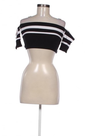 Dámská halenka Pull&Bear, Velikost S, Barva Vícebarevné, Cena  149,00 Kč