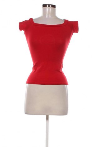 Dámská halenka Stradivarius, Velikost S, Barva Červená, Cena  223,00 Kč