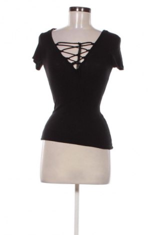 Dámská halenka Stradivarius, Velikost S, Barva Černá, Cena  223,00 Kč