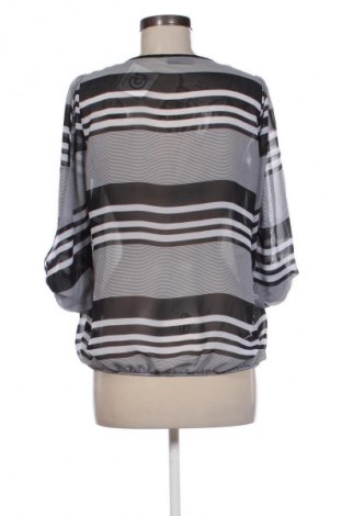 Dámská halenka Wallis, Velikost M, Barva Vícebarevné, Cena  69,00 Kč