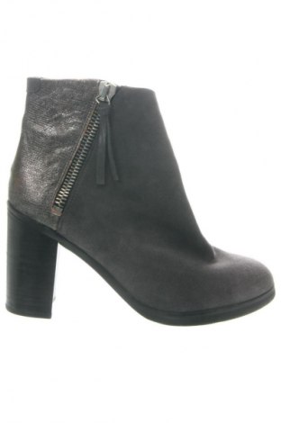 Damen Stiefeletten Taifun, Größe 40, Farbe Grau, Preis € 41,99