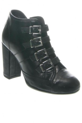 Дамски боти Unbranded, Размер 38, Цвят Черен, Цена 22,92 €