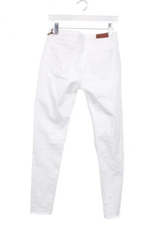Γυναικείο Τζίν Brian Dales, Μέγεθος M, Χρώμα Λευκό, Τιμή 25,99 €