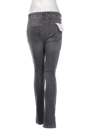 Γυναικείο Τζίν Gerry Weber, Μέγεθος M, Χρώμα Γκρί, Τιμή 30,99 €