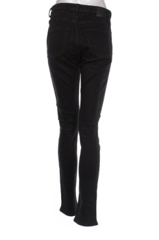 Γυναικείο Τζίν Weekday, Μέγεθος M, Χρώμα Μαύρο, Τιμή 7,99 €
