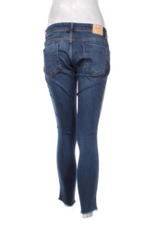 Γυναικείο Τζίν Zara, Μέγεθος M, Χρώμα Μπλέ, Τιμή 9,94 €