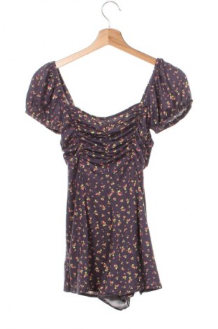 Dámská krátká kombinéza  Urban Outfitters, Velikost XXS, Barva Vícebarevné, Cena  69,00 Kč