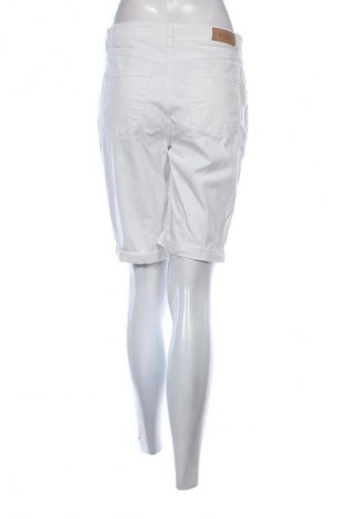 Dámské kraťasy  Amisu, Velikost M, Barva Bílá, Cena  129,00 Kč