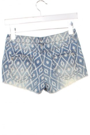 Dámské kraťasy  Bershka, Velikost S, Barva Vícebarevné, Cena  129,00 Kč