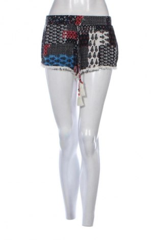 Dámské kraťasy  Bershka, Velikost S, Barva Vícebarevné, Cena  139,00 Kč