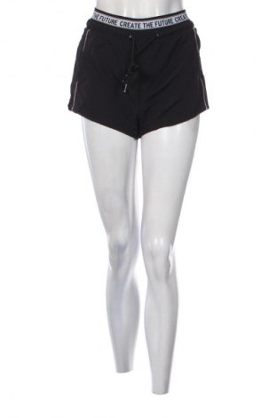 Dámské kraťasy  Bershka, Velikost S, Barva Černá, Cena  69,00 Kč