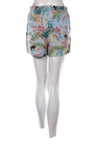 Dámské kraťasy  Clockhouse, Velikost M, Barva Vícebarevné, Cena  129,00 Kč