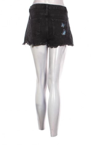 Dámské kraťasy  Cropp, Velikost S, Barva Černá, Cena  159,00 Kč