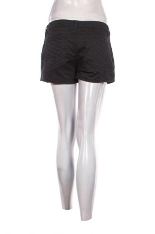 Dámské kraťasy  H&M, Velikost M, Barva Vícebarevné, Cena  209,00 Kč