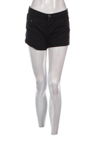 Dámské kraťasy  H&M, Velikost M, Barva Černá, Cena  199,00 Kč