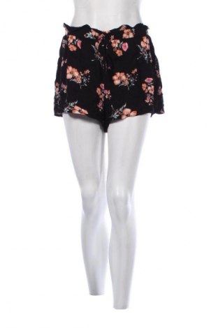 Dámské kraťasy  H&M Divided, Velikost L, Barva Vícebarevné, Cena  129,00 Kč