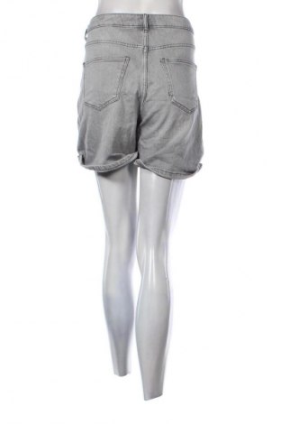 Dámské kraťasy  ONLY, Velikost XL, Barva Šedá, Cena  124,00 Kč