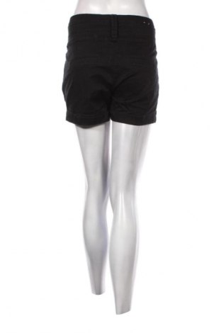 Dámské kraťasy  Pieces, Velikost S, Barva Černá, Cena  269,00 Kč