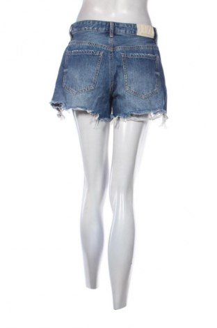Dámské kraťasy  Stradivarius, Velikost M, Barva Modrá, Cena  169,00 Kč
