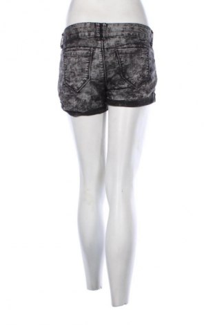 Dámské kraťasy  Tally Weijl, Velikost M, Barva Vícebarevné, Cena  109,00 Kč