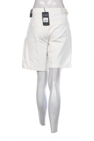 Dámske kraťasy  True Religion, Veľkosť M, Farba Biela, Cena  26,95 €