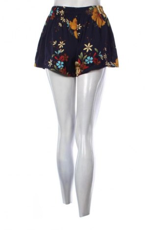 Dámské kraťasy  Unbranded, Velikost M, Barva Vícebarevné, Cena  199,00 Kč