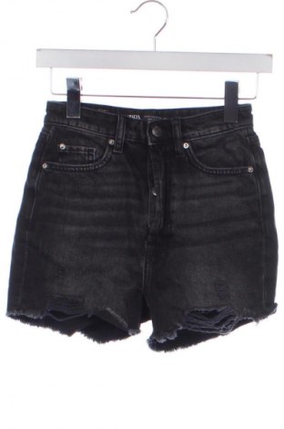 Dámské kraťasy  Zara, Velikost XXS, Barva Černá, Cena  316,00 Kč