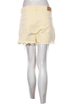 Dámske kraťasy  Zara, Veľkosť XL, Farba Žltá, Cena  9,95 €
