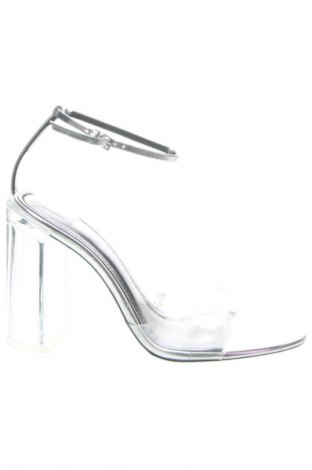 Γυναικεία παπούτσια Zara, Μέγεθος 41, Χρώμα Ασημί, Τιμή 16,99 €